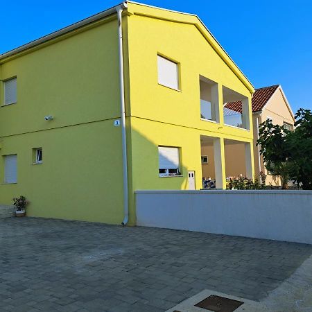 Appartamento Mala Smokva Vir Esterno foto